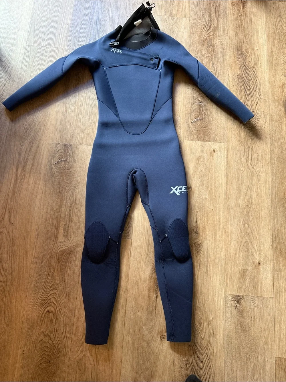 Xcel size 14 wetsuit full 4-3